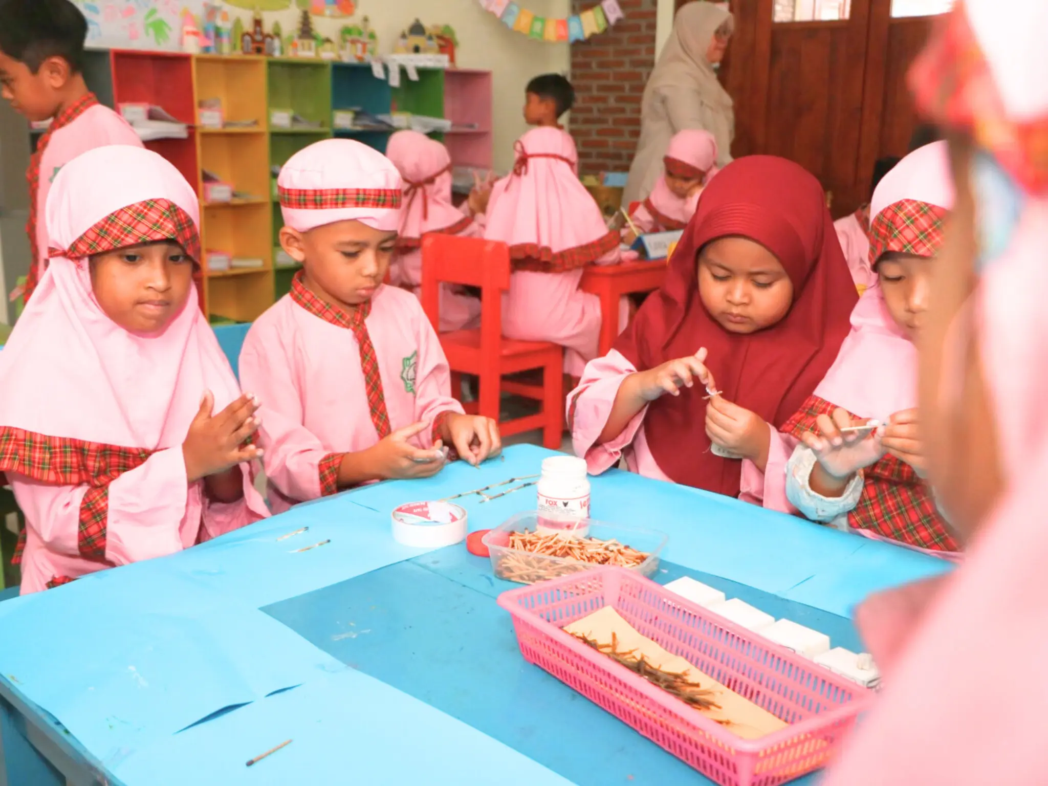 Membuat Miniatur Rel Kereta Api